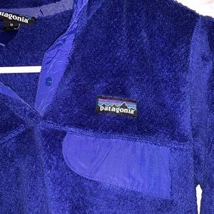 Blue Patagonia fleece sweater - women’s medium